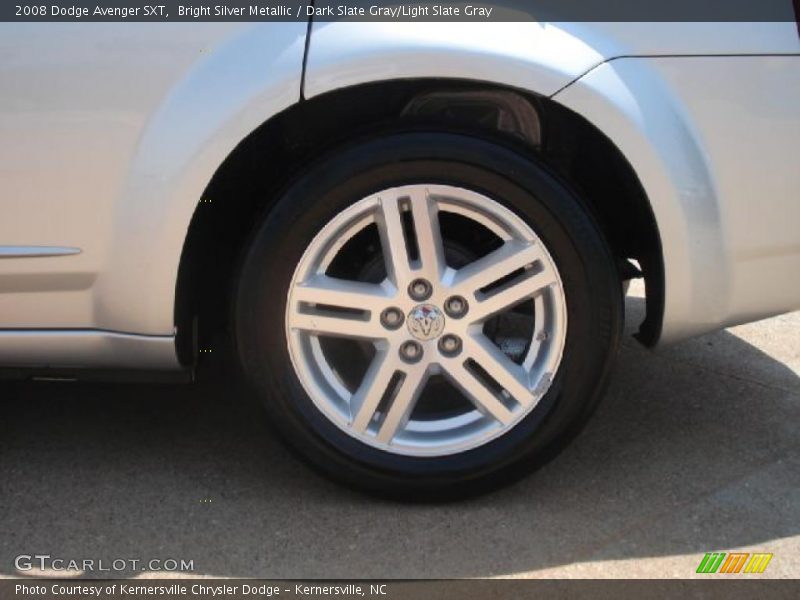 Bright Silver Metallic / Dark Slate Gray/Light Slate Gray 2008 Dodge Avenger SXT