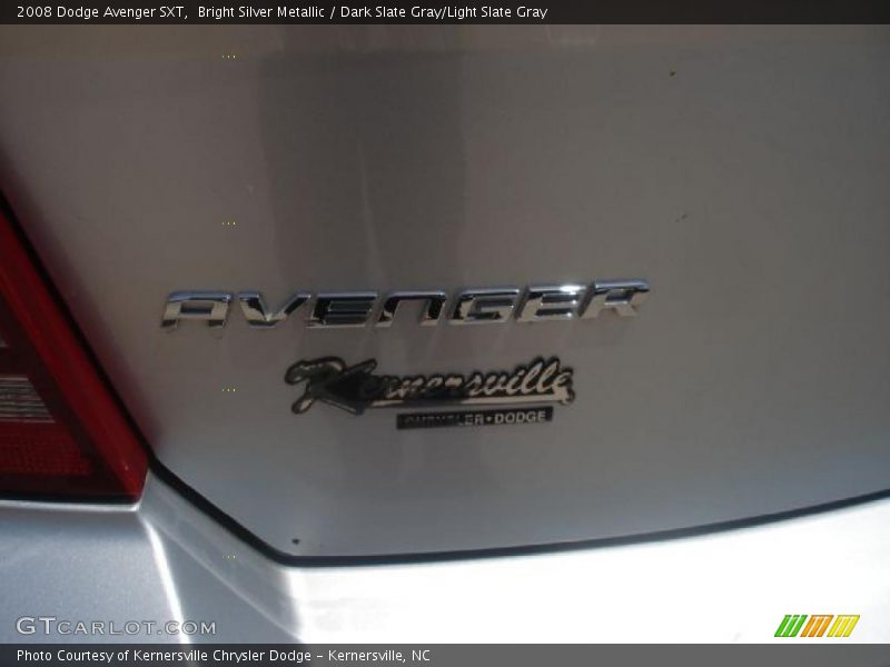 Bright Silver Metallic / Dark Slate Gray/Light Slate Gray 2008 Dodge Avenger SXT