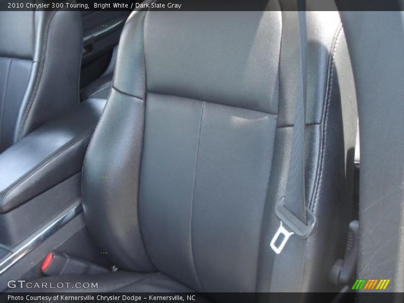 Bright White / Dark Slate Gray 2010 Chrysler 300 Touring