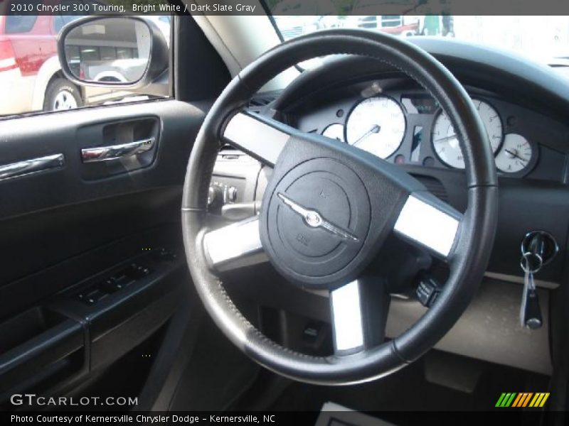 Bright White / Dark Slate Gray 2010 Chrysler 300 Touring
