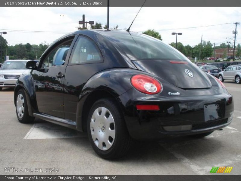 Black / Black 2010 Volkswagen New Beetle 2.5 Coupe