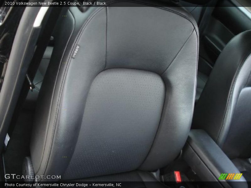 Black / Black 2010 Volkswagen New Beetle 2.5 Coupe