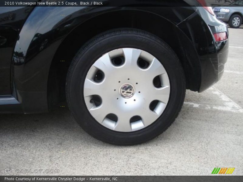 Black / Black 2010 Volkswagen New Beetle 2.5 Coupe