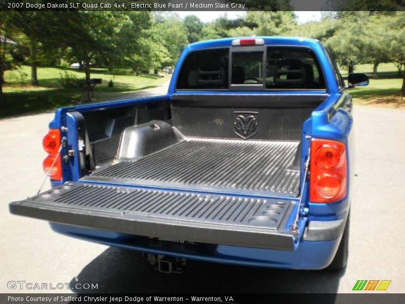 Electric Blue Pearl / Medium Slate Gray 2007 Dodge Dakota SLT Quad Cab 4x4