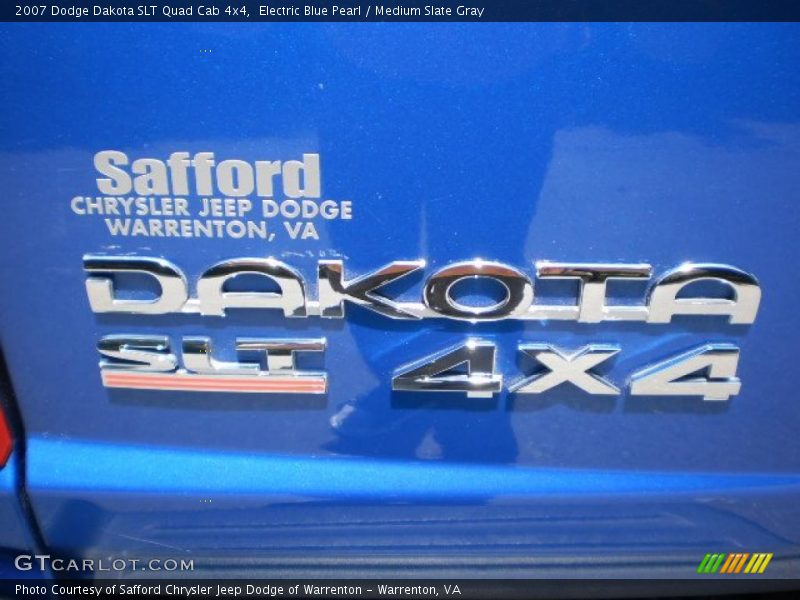 Electric Blue Pearl / Medium Slate Gray 2007 Dodge Dakota SLT Quad Cab 4x4