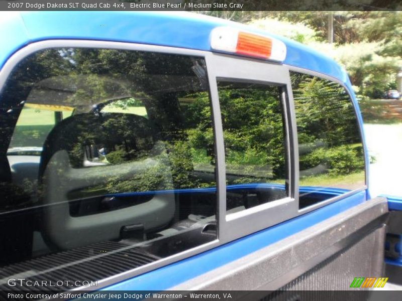 Electric Blue Pearl / Medium Slate Gray 2007 Dodge Dakota SLT Quad Cab 4x4