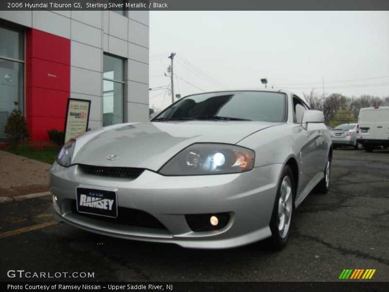 Sterling Silver Metallic / Black 2006 Hyundai Tiburon GS