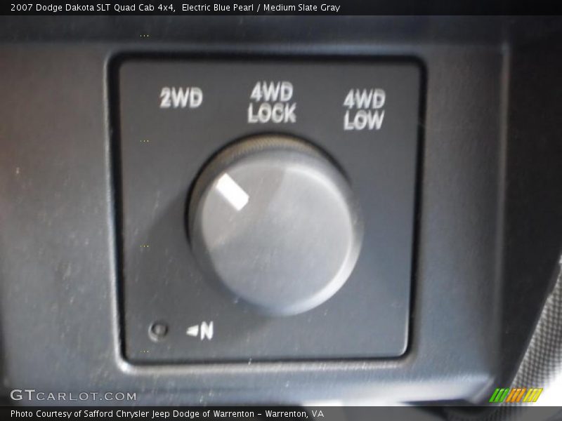 Electric Blue Pearl / Medium Slate Gray 2007 Dodge Dakota SLT Quad Cab 4x4