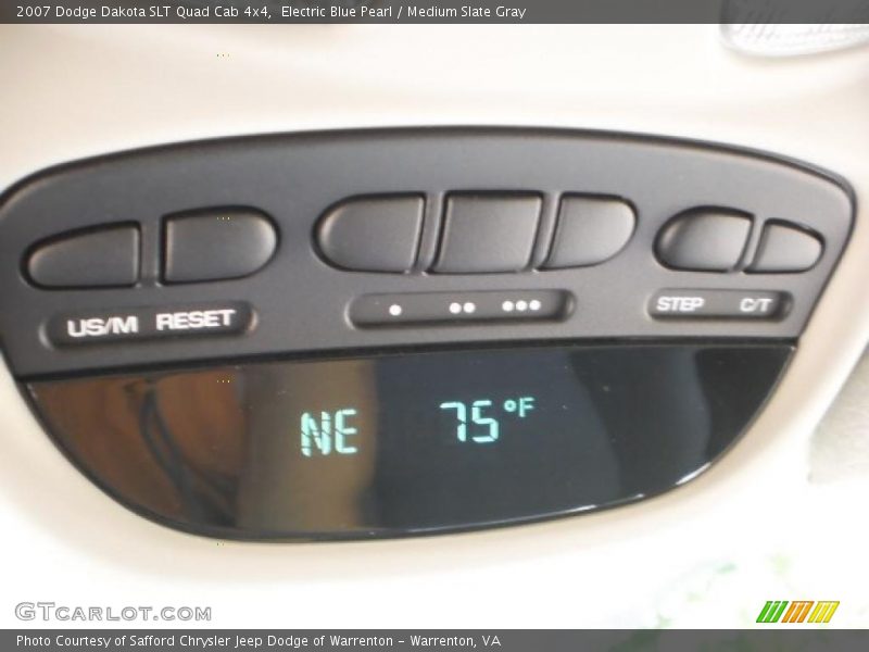 Electric Blue Pearl / Medium Slate Gray 2007 Dodge Dakota SLT Quad Cab 4x4
