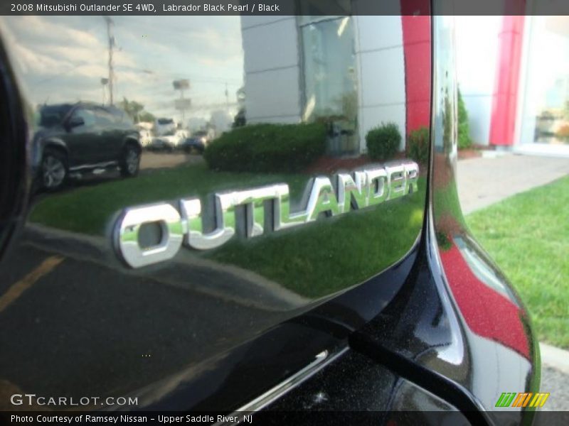Labrador Black Pearl / Black 2008 Mitsubishi Outlander SE 4WD