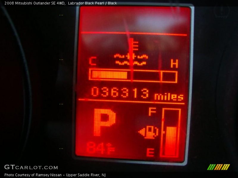 Labrador Black Pearl / Black 2008 Mitsubishi Outlander SE 4WD
