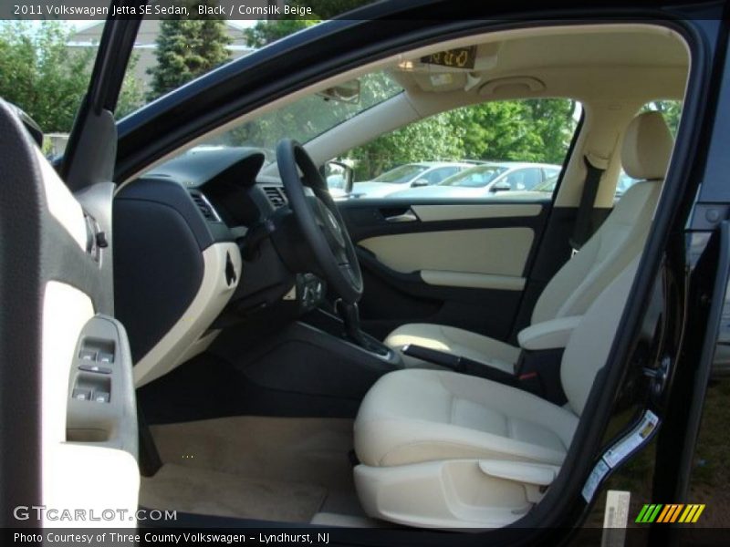 Black / Cornsilk Beige 2011 Volkswagen Jetta SE Sedan