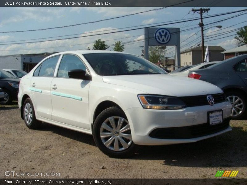 Candy White / Titan Black 2011 Volkswagen Jetta S Sedan