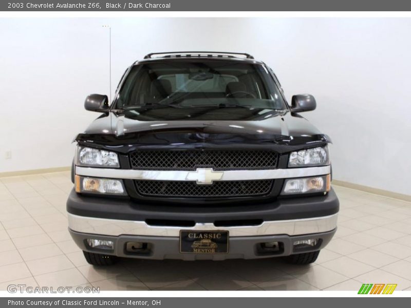 Black / Dark Charcoal 2003 Chevrolet Avalanche Z66