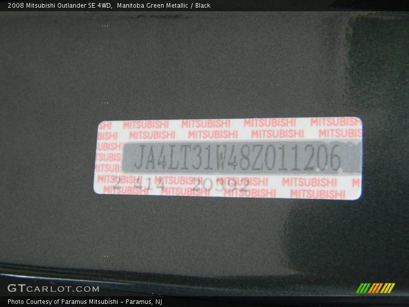 Manitoba Green Metallic / Black 2008 Mitsubishi Outlander SE 4WD