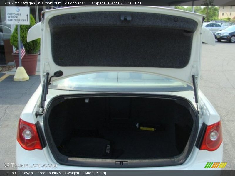 Campanella White / Pure Beige 2007 Volkswagen Jetta Wolfsburg Edition Sedan