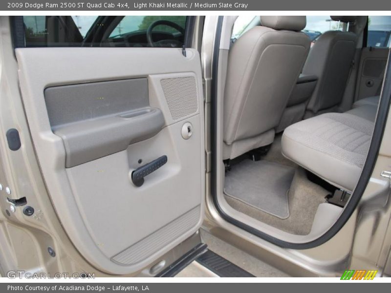 Light Khaki Metallic / Medium Slate Gray 2009 Dodge Ram 2500 ST Quad Cab 4x4