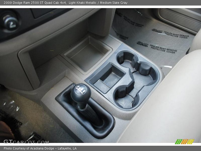 Light Khaki Metallic / Medium Slate Gray 2009 Dodge Ram 2500 ST Quad Cab 4x4
