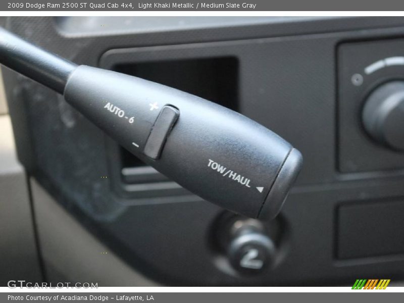 Light Khaki Metallic / Medium Slate Gray 2009 Dodge Ram 2500 ST Quad Cab 4x4