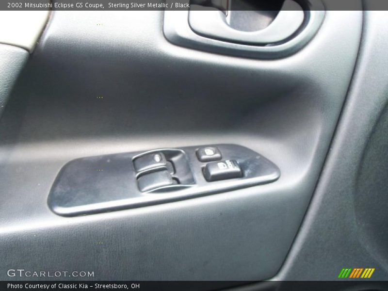 Sterling Silver Metallic / Black 2002 Mitsubishi Eclipse GS Coupe