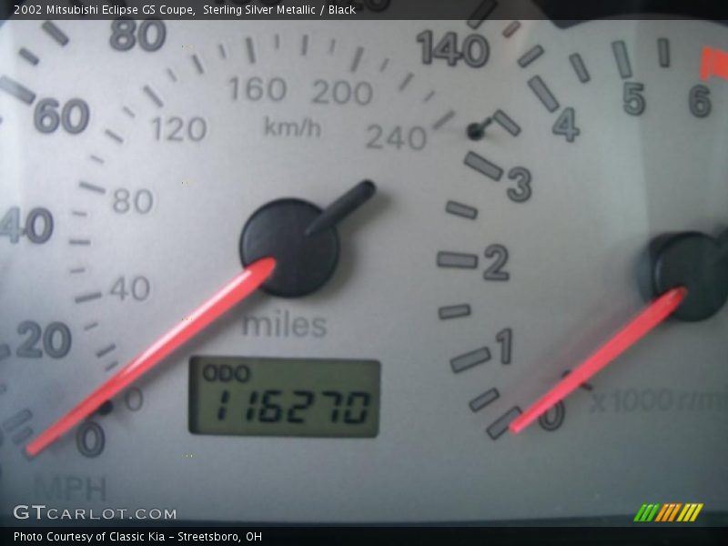Sterling Silver Metallic / Black 2002 Mitsubishi Eclipse GS Coupe