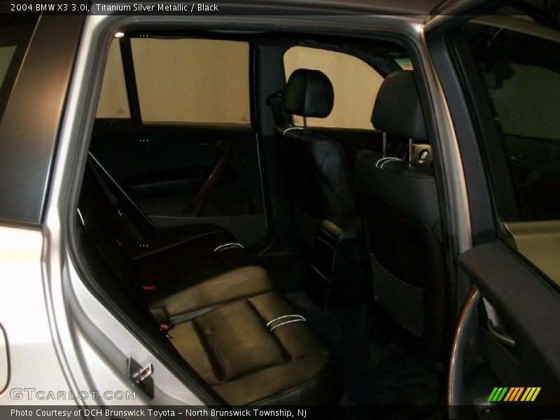 Titanium Silver Metallic / Black 2004 BMW X3 3.0i