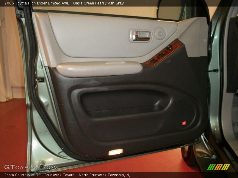 Oasis Green Pearl / Ash Gray 2006 Toyota Highlander Limited 4WD