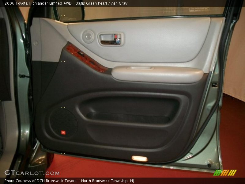 Oasis Green Pearl / Ash Gray 2006 Toyota Highlander Limited 4WD