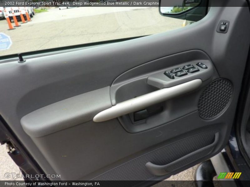 Deep Wedgewood Blue Metallic / Dark Graphite 2002 Ford Explorer Sport Trac 4x4