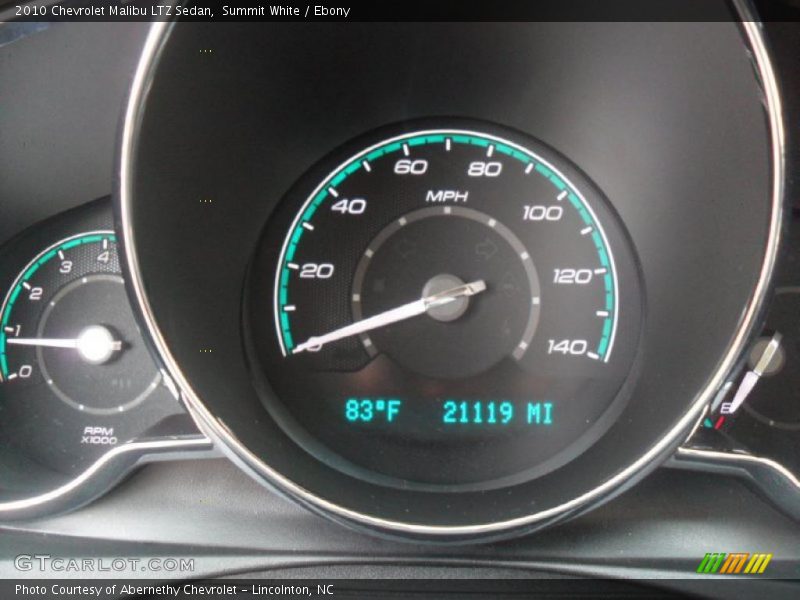 Summit White / Ebony 2010 Chevrolet Malibu LTZ Sedan