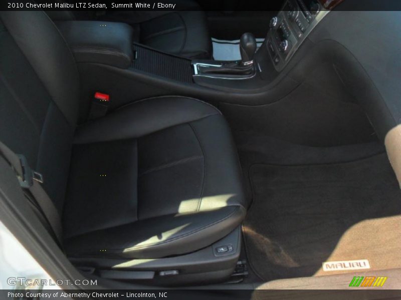 Summit White / Ebony 2010 Chevrolet Malibu LTZ Sedan