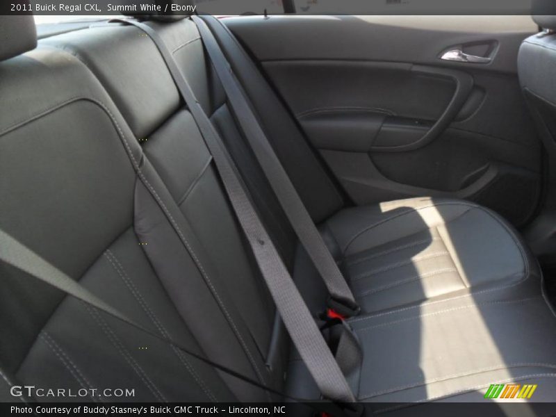 Summit White / Ebony 2011 Buick Regal CXL