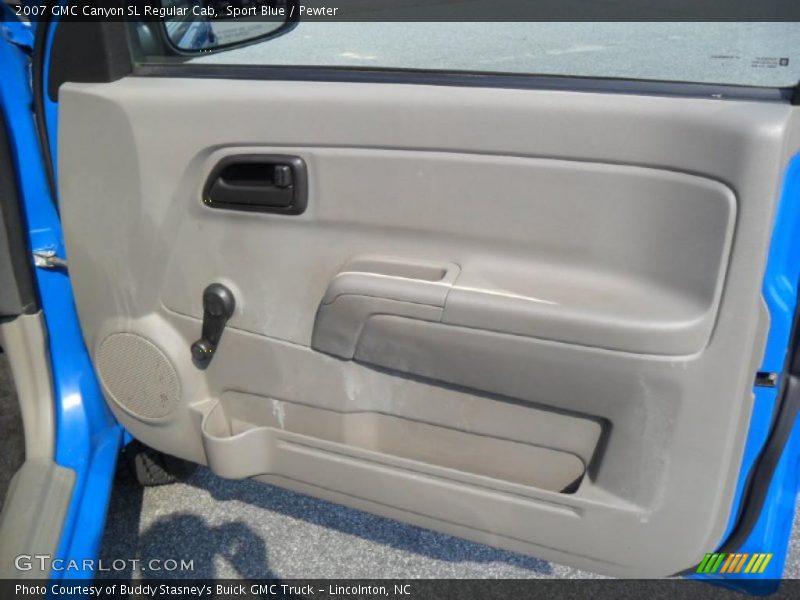 Door Panel of 2007 Canyon SL Regular Cab