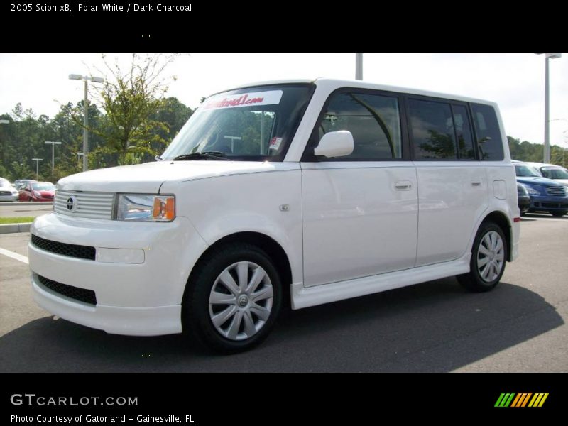 Polar White / Dark Charcoal 2005 Scion xB