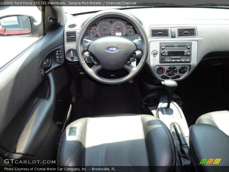 Sangria Red Metallic / Charcoal/Charcoal 2005 Ford Focus ZX5 SES Hatchback