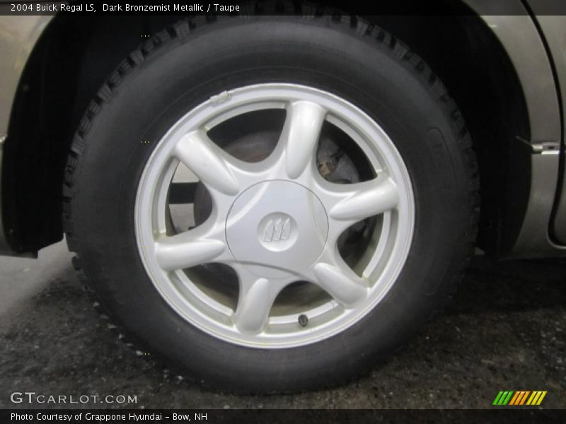  2004 Regal LS Wheel