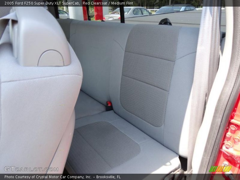 Red Clearcoat / Medium Flint 2005 Ford F250 Super Duty XLT SuperCab