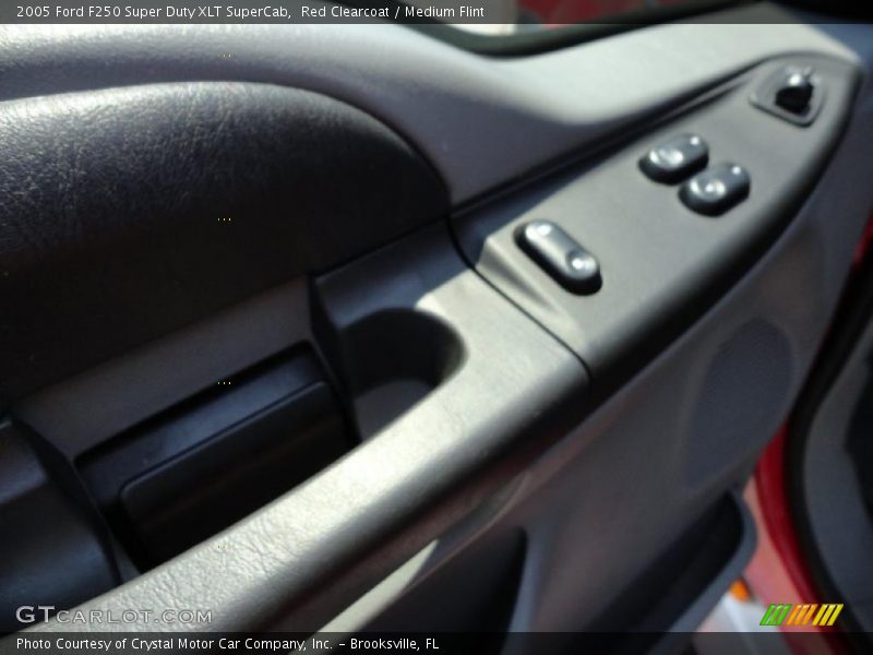 Red Clearcoat / Medium Flint 2005 Ford F250 Super Duty XLT SuperCab