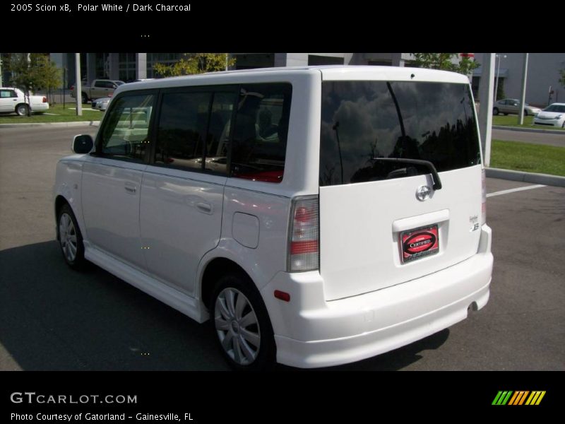Polar White / Dark Charcoal 2005 Scion xB