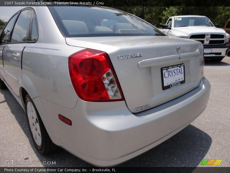 Titanium Silver Metallic / Grey 2007 Suzuki Forenza Sedan