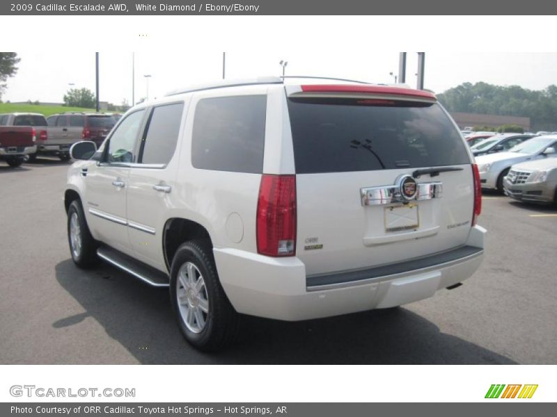 White Diamond / Ebony/Ebony 2009 Cadillac Escalade AWD