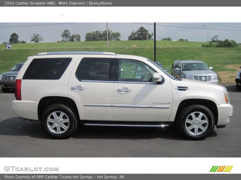 White Diamond / Ebony/Ebony 2009 Cadillac Escalade AWD