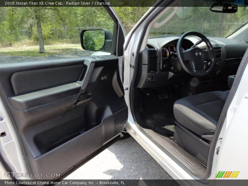 Radiant Silver / Charcoal 2008 Nissan Titan XE Crew Cab