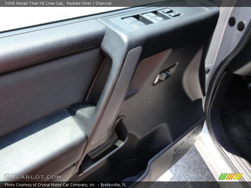 Radiant Silver / Charcoal 2008 Nissan Titan XE Crew Cab
