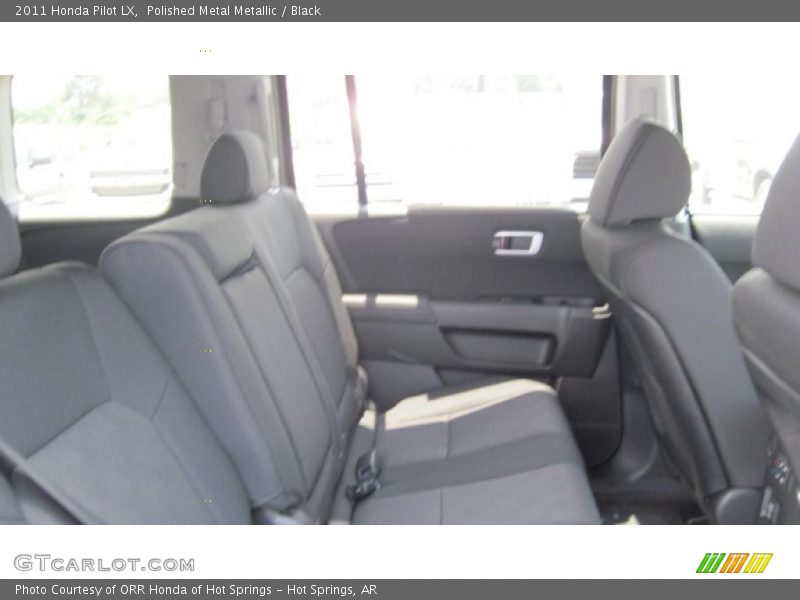 Polished Metal Metallic / Black 2011 Honda Pilot LX