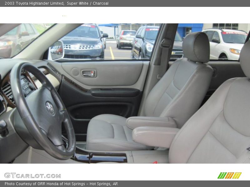 Super White / Charcoal 2003 Toyota Highlander Limited