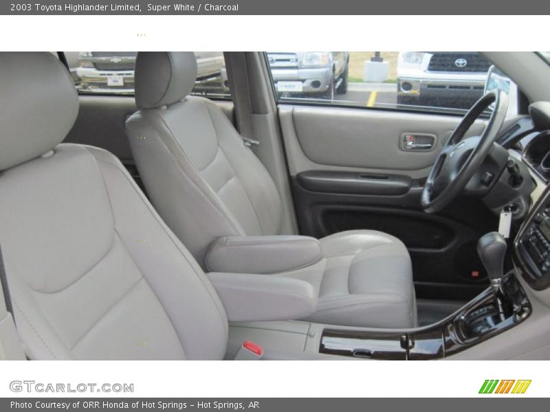 Super White / Charcoal 2003 Toyota Highlander Limited
