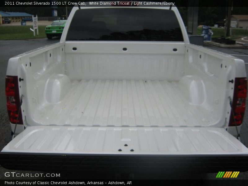 White Diamond Tricoat / Light Cashmere/Ebony 2011 Chevrolet Silverado 1500 LT Crew Cab