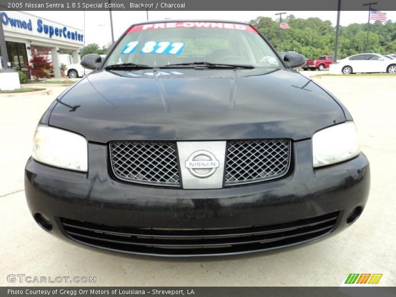 Blackout / Charcoal 2005 Nissan Sentra 1.8 S Special Edition