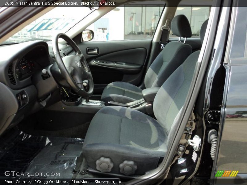Blackout / Charcoal 2005 Nissan Sentra 1.8 S Special Edition